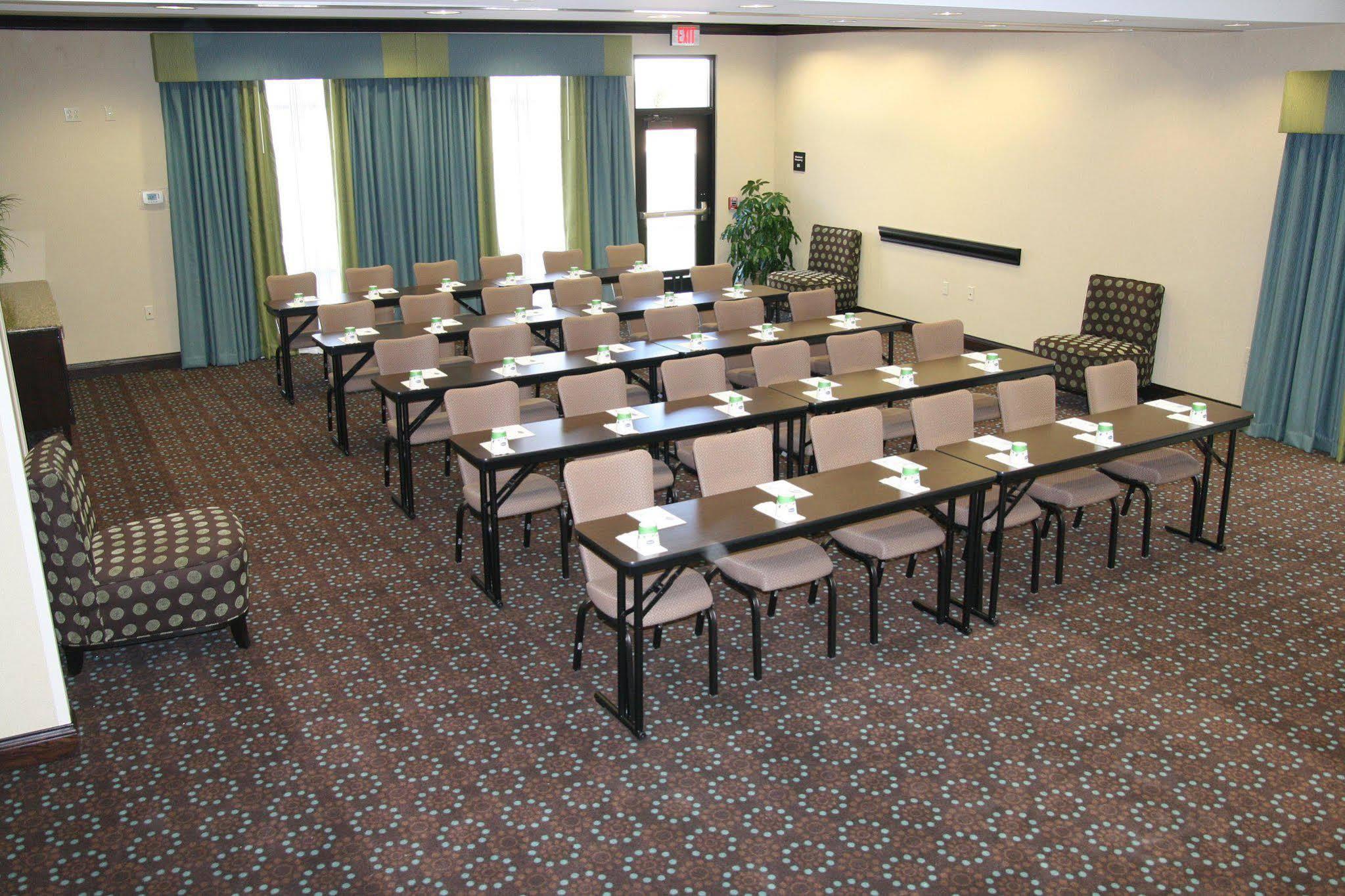 Hampton Inn Farmington Esterno foto