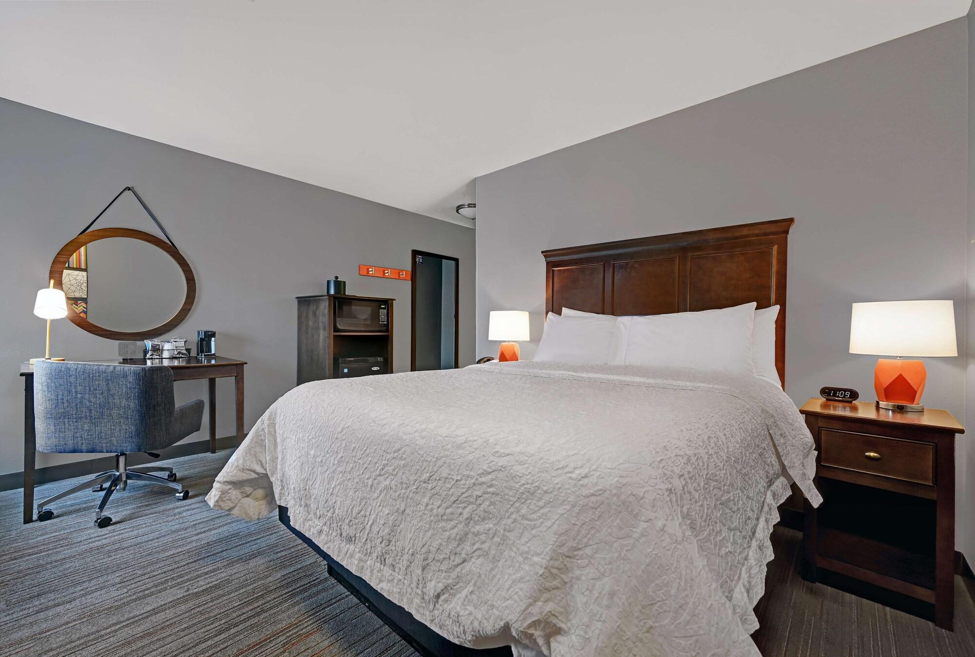 Hampton Inn Farmington Esterno foto