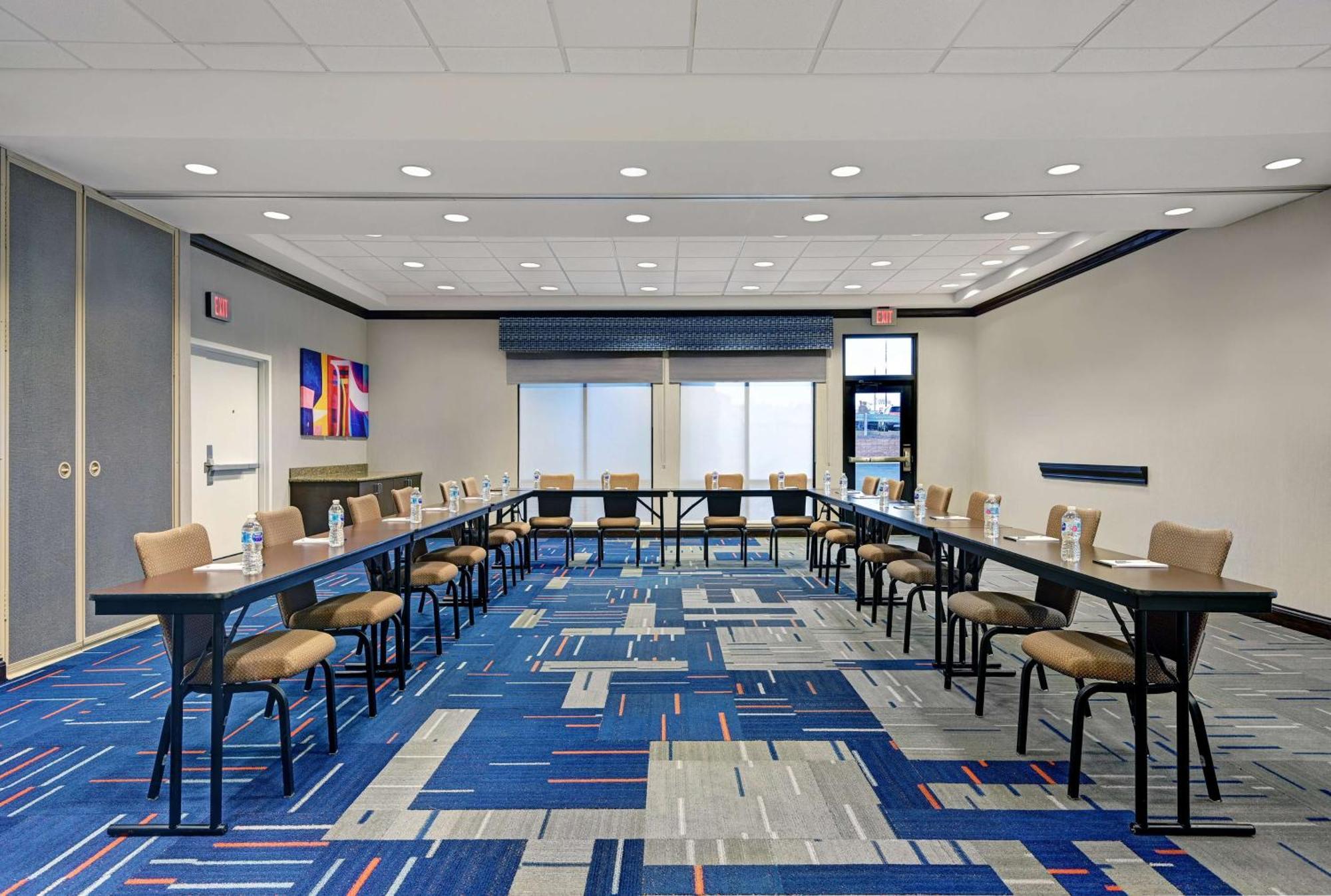 Hampton Inn Farmington Esterno foto