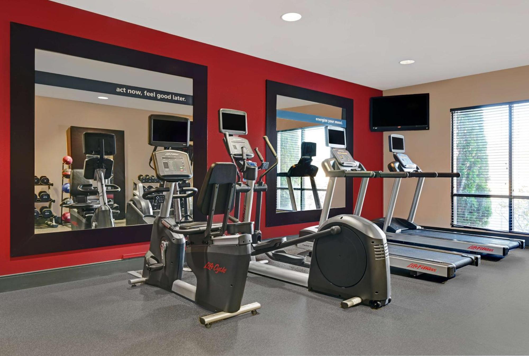 Hampton Inn Farmington Esterno foto
